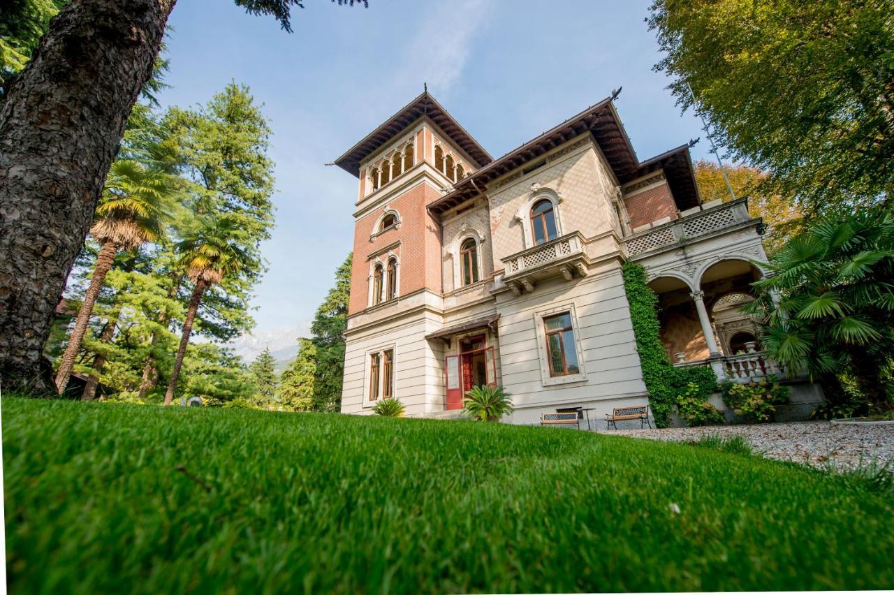 Villa Confalonieri Мандельо дел Ларио Екстериор снимка