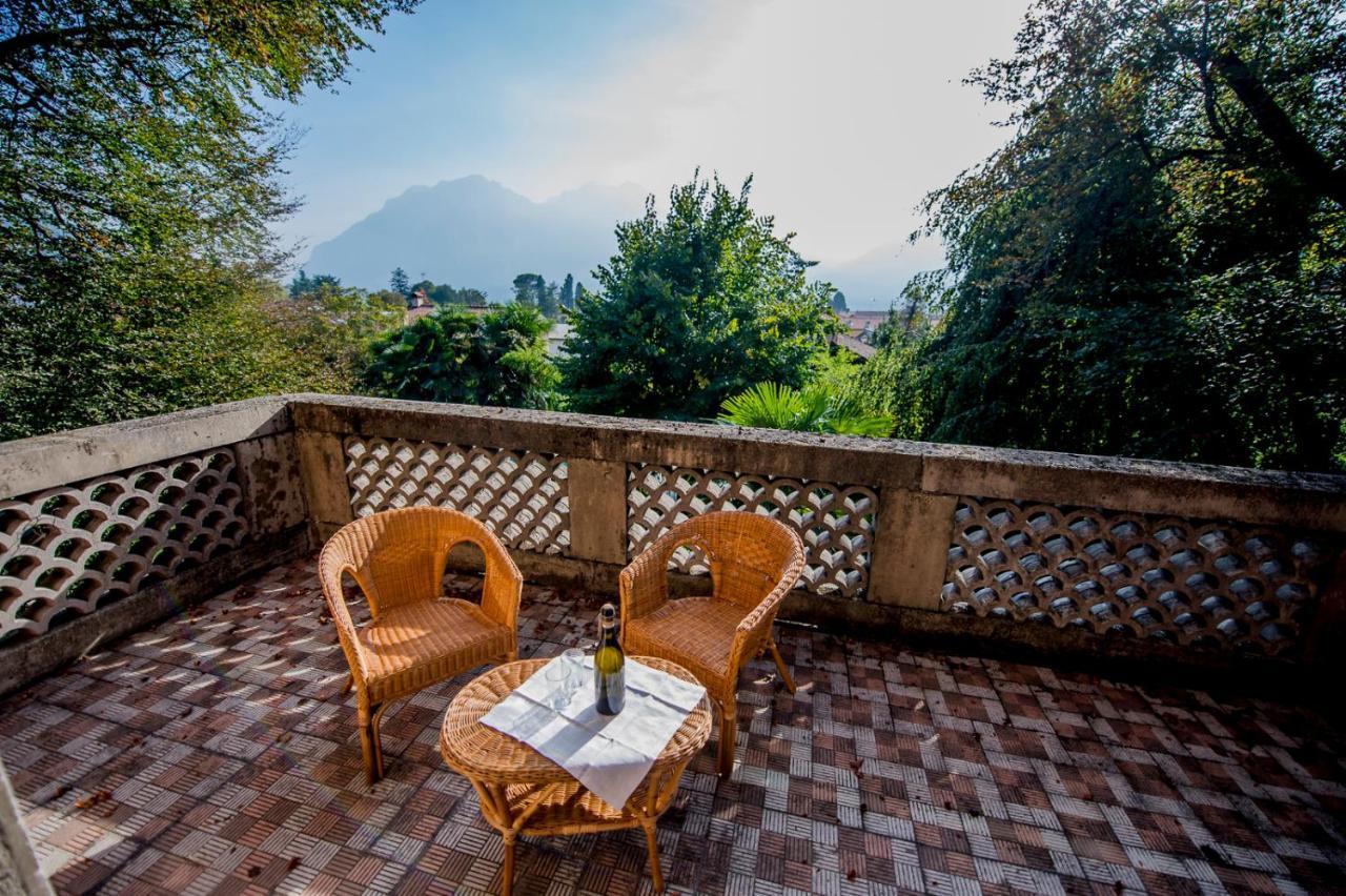 Villa Confalonieri Мандельо дел Ларио Стая снимка