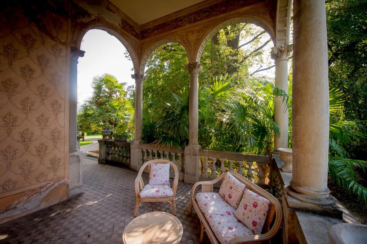 Villa Confalonieri Мандельо дел Ларио Стая снимка
